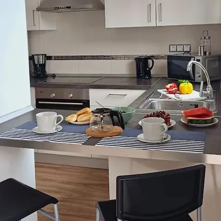 Bajamar - Estudio Comodo Con Terraza Y Wifi *